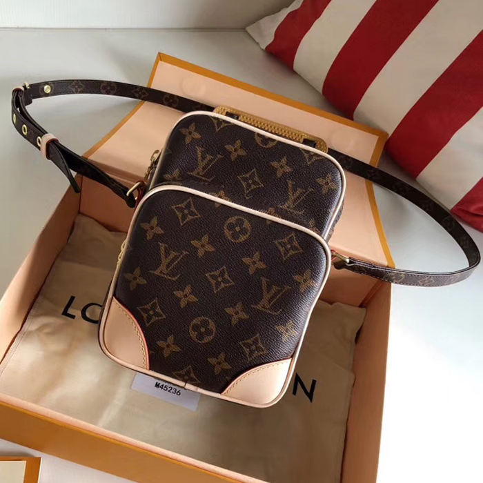 Louis Vuitton e – Pursekelly – high quality designer Replica bags  online Shop!